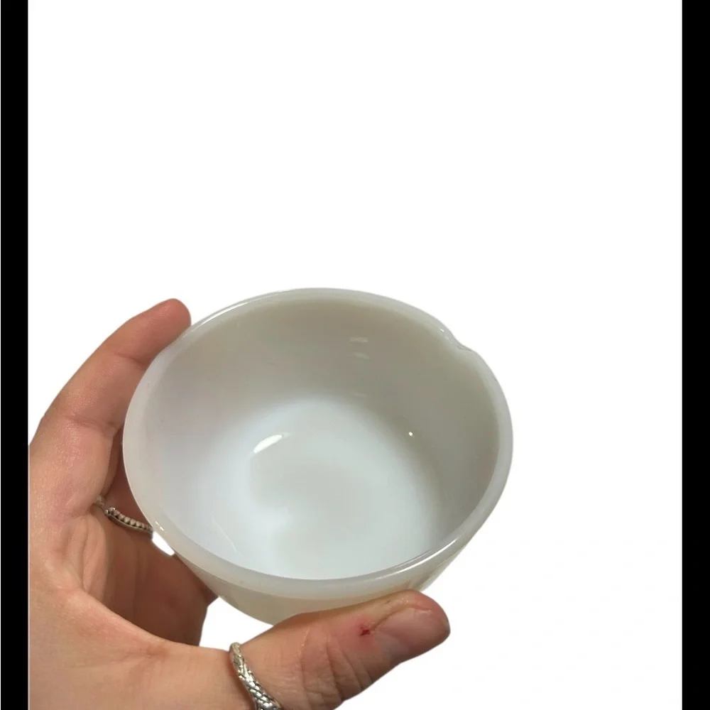Set Of 6 Vintage Anchor Hocking Fire King Milk Glass Custard Cup Ramekins USA